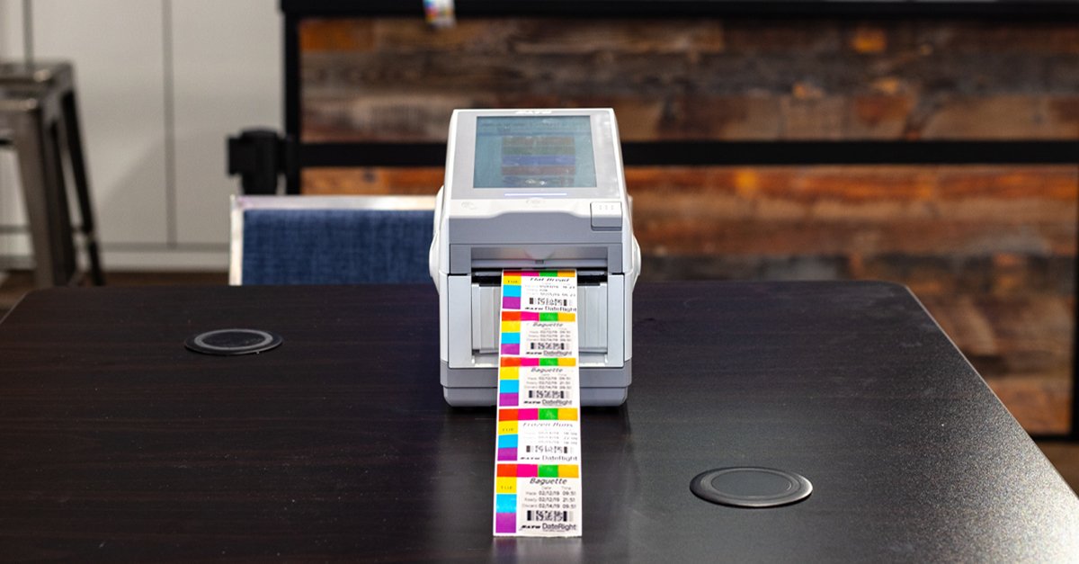 SATOamerica's tweet photo. SATO's #DateRight labels for #FoodSafety consist of 7 color indicators that represent each day of the week to support FIFO rotation and storage management of prepared foods and ingredients. https://t.co/zclH9v2lHE https://t.co/SKJfniYybd