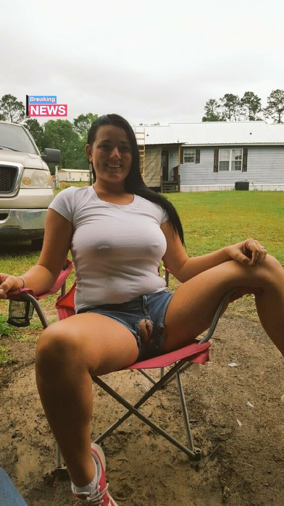 Robbieweb2's tweet photo. Who likes all she nude naked picture? https://t.co/CvFWYgkHQN