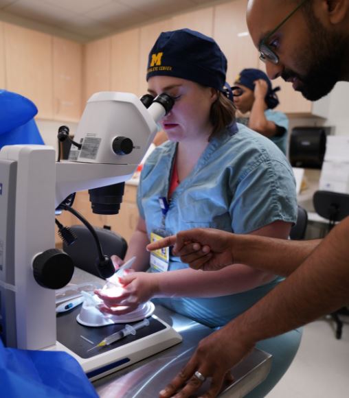 #MIGS in residency: Surgical management of #glaucoma is no longer limited to glaucoma specialists.

Read more from <a href="/ManjoolShah/">Manjool Shah, MD</a> in <a href="/GlaucomaToday/">Glaucoma Today</a>: glaucomatoday.com/2018/10/migs-i…