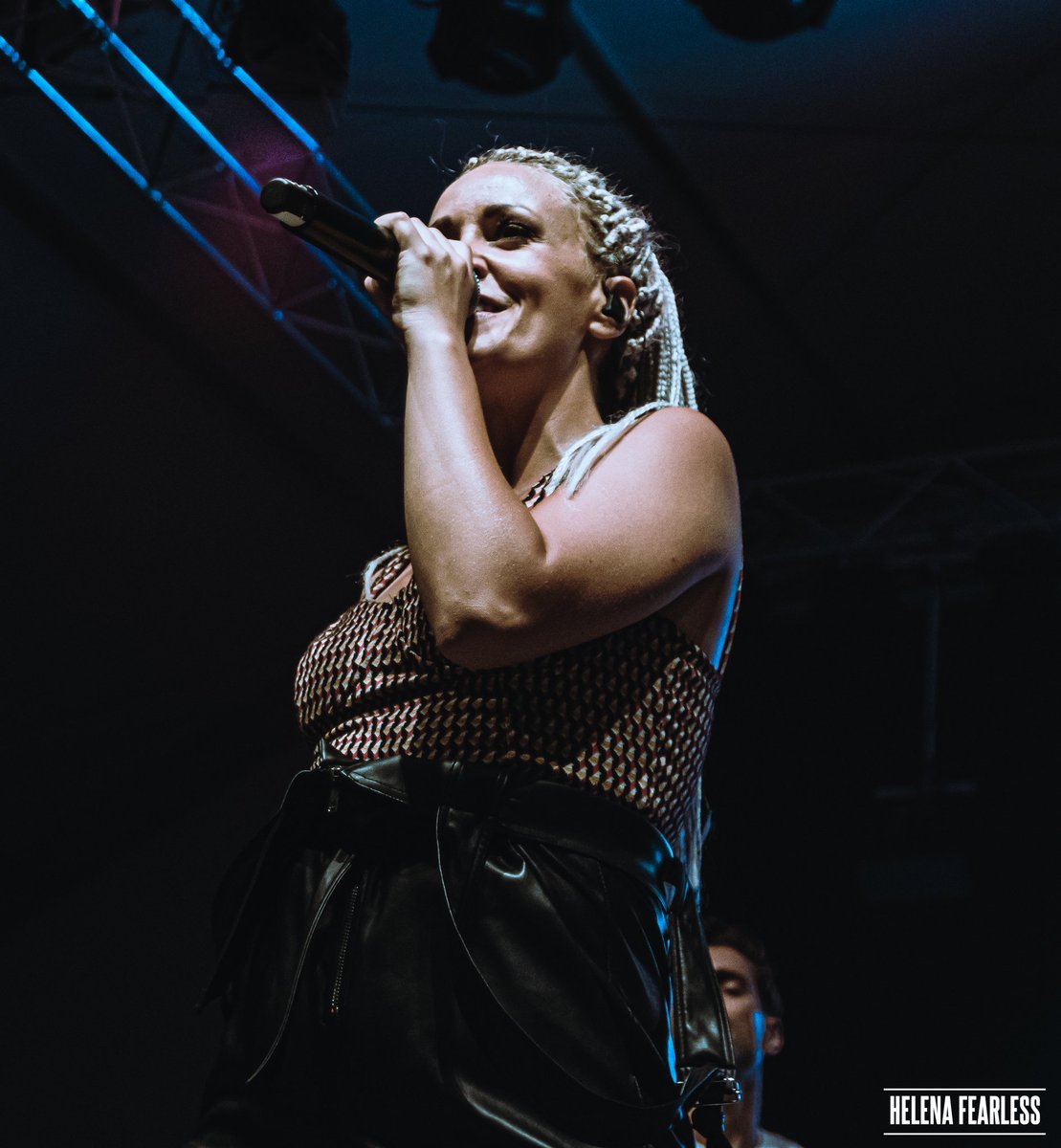 soybrunocampos's tweet photo. 15. @AlbaSweetC en el concierto de @SweetCalifornia en Mijas https://t.co/2so6jRvYDw