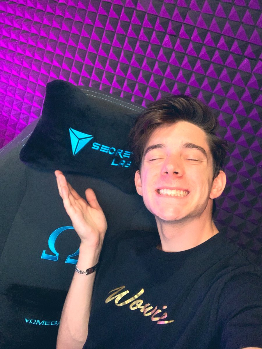 ethannestor's tweet image. ChairGameplays got an upgrade! Huge thank you to @secretlabchairs for sending me their new 2020 OMEGA! ITS SO INSANELY COMFY!!!