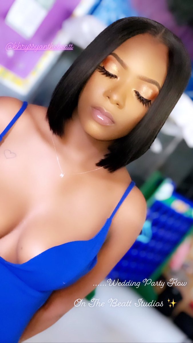 KhryssyProMUA's tweet photo. #KhryssyOnTheBeatt✨✨✨✨
#OnTheBeattStudios ❣️
#bridesmaide
#brownskingirlchallenge
Wedding Party Flow👸🏾
#Weddingglam #Slay #Weddinggoals #bridesmaid #honeymoon #chicagoMUA @nyxcosmetics #nyx @mariobadescu #mariobadescu @realtechniques #realtechniquesbrush @KWEENCosmetic https://t.co/F81lVtdwYU