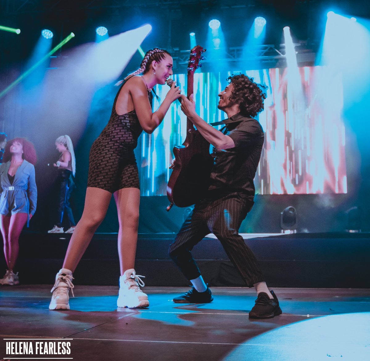 soybrunocampos's tweet photo. 20. @SoniaSweetC en el concierto de @SweetCalifornia en Mijas https://t.co/1DMM2ijXPh