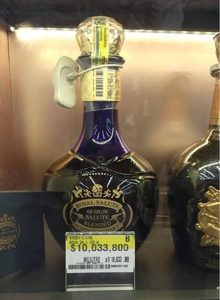 Como pa' que venga un gorrero a servir y se le caiga.  El próximo viernes estas Invitado a degustar una vaina buena. Royal Salute 62, solo $10 Milloncitos sin Iva