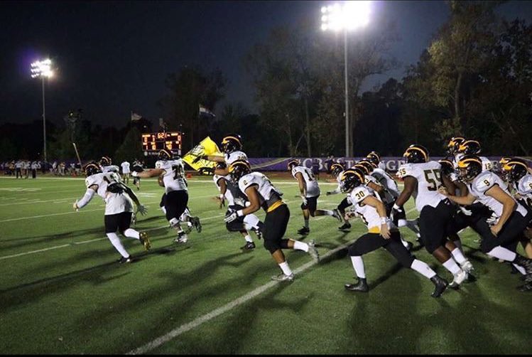 Counting down the days till kickoff... who’s ready to pack the Heeb this season? <a href="/VianneyFootball/">Vianney Football</a> <a href="/vianneygriffins/">Vianney Griffins</a>
