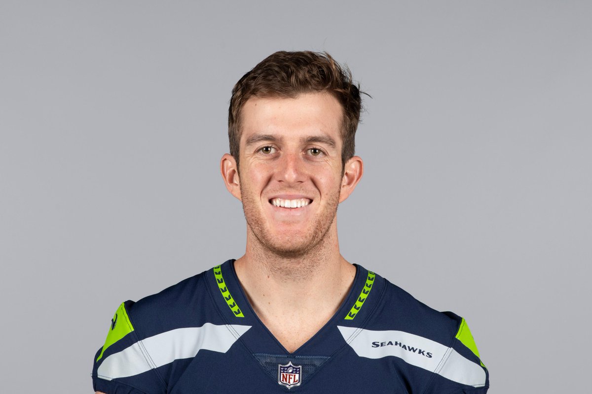 NFLAUNZ's tweet photo. Can't wait to see what this bloke does this NFL season! 🏈🇦🇺
@Seahawks #GoHawks https://t.co/24SoWn3ptf