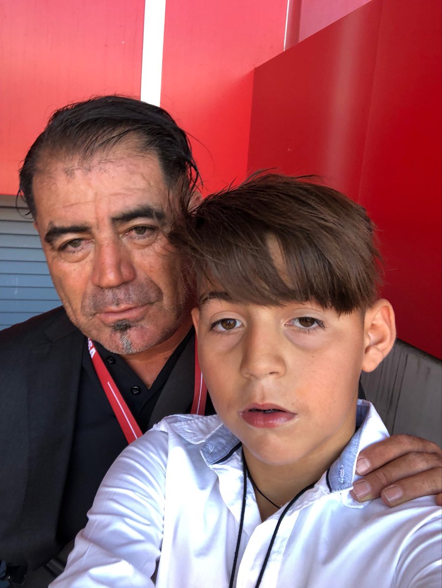 Tarde de fútbol chivas-tigres