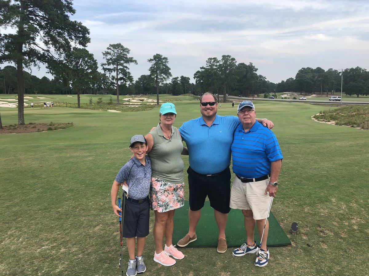 Collin Bauer tweet media