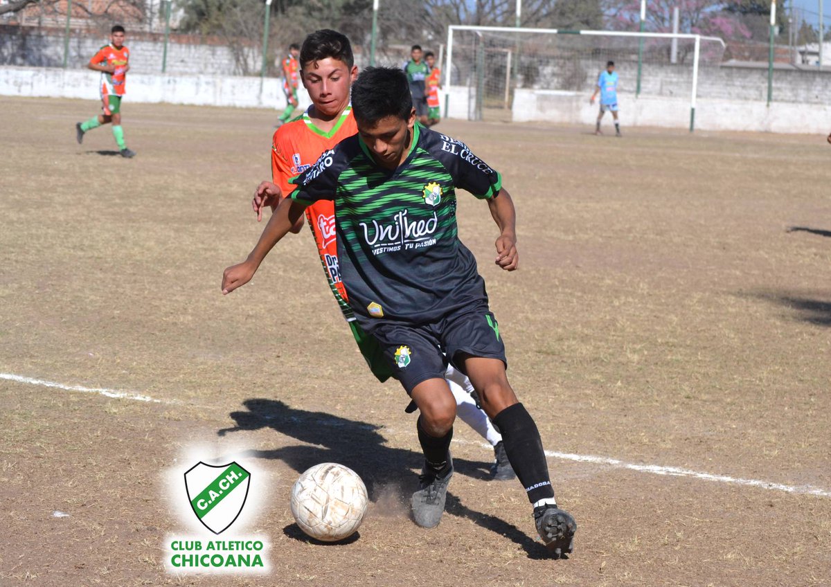 AtlChicoana's tweet photo. Derrota del Blanco ante Nobleza por 1 a 0, derrota que lo aleja de la zona de clasificación a los dirigidos por Miguel "Maravilla" Rodríguez. Los juveniles de Chicoana lograron un empate, fue 1 a 1, la próxima fecha será ante Juventud Unida en Rosario de Lerma 🇳🇬⚽️ https://t.co/BsFyI9WF8R