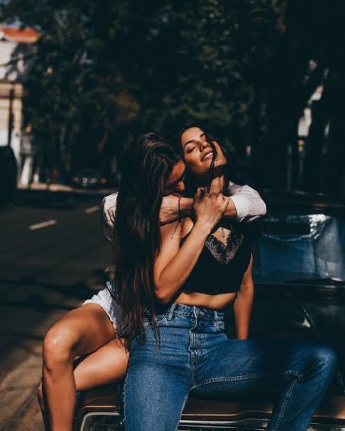 JuliantinaTeamo's tweet image. #MacaBeso #BarbaraLopezTrendy #KCAMexico