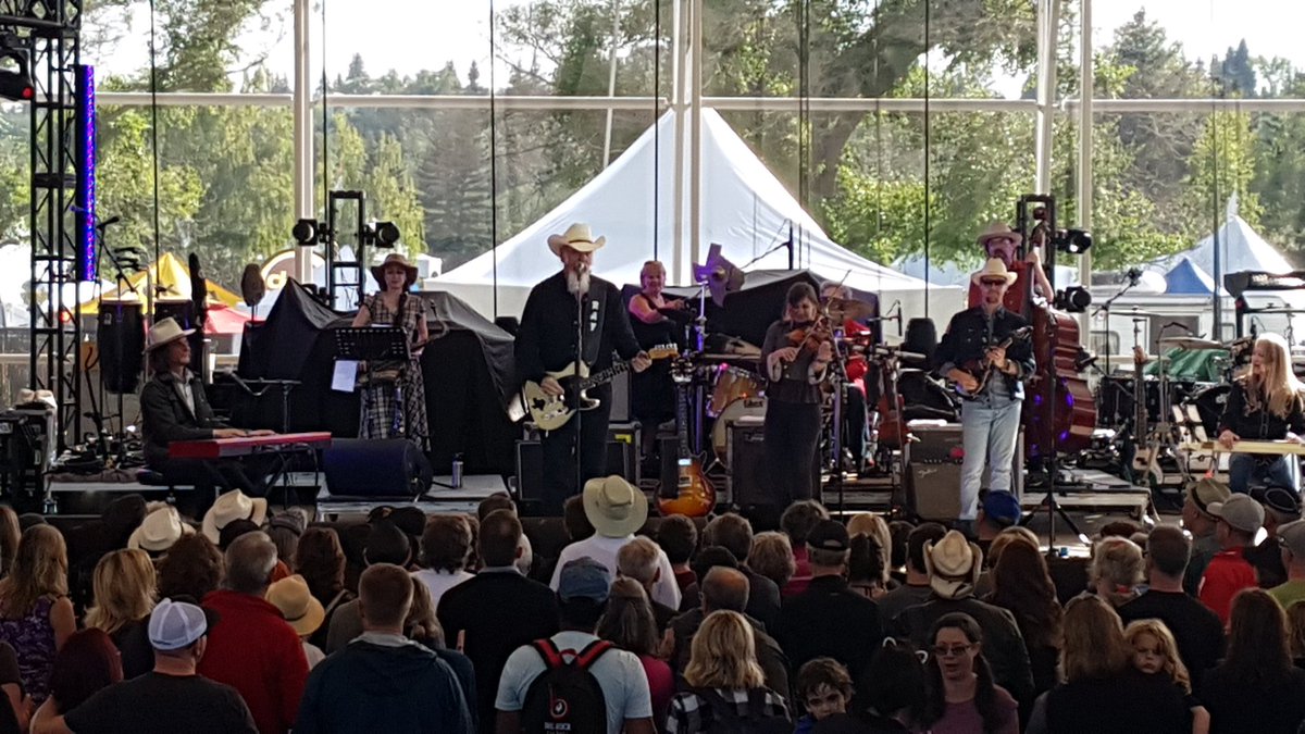 whatzupshauna's tweet photo. Yee haw sun's outs @aatw1969 got the dance floor packed whata party AT  #irodeo  #YEGfestivals #YEG #CKUA #YEGmusic https://t.co/I6PAKqaHLi