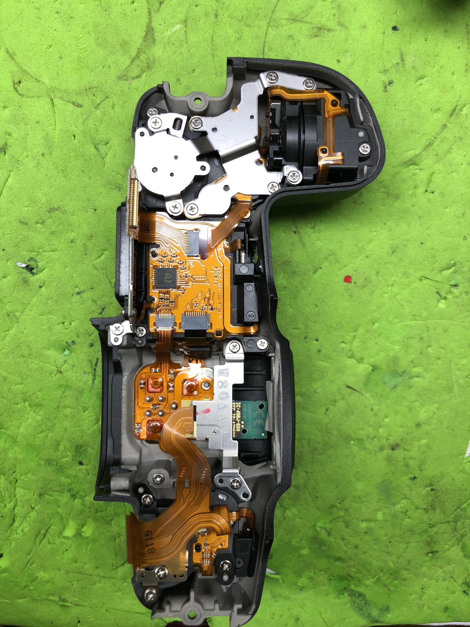 Camera Repair . تصليح الكاميرات (repair_camera) / Twitter