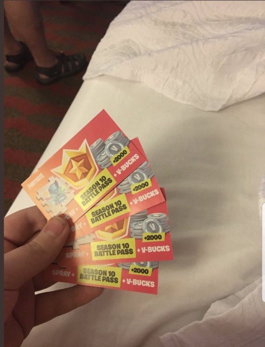 Yoev19's tweet image. Who needs a world cup spray ? 💫