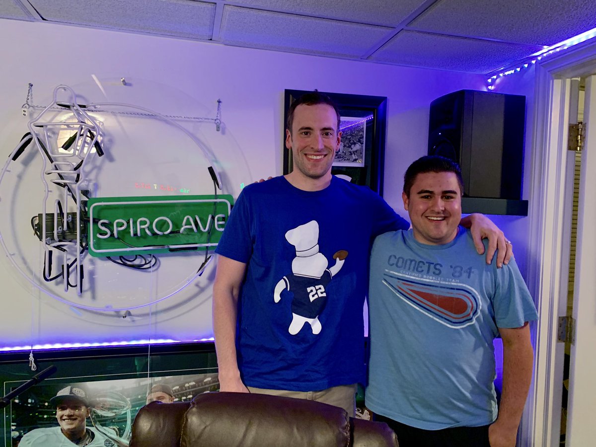 DarkoStateNews's tweet image. Want baseball tickets and a $100 Amazon gift card?

Last chance to enter!

1. Retweet this tweet. 

2. Send me a Direct Message with who you want us to interview next on Spiro Avenue. 

soundcloud.com/aaron-muss/chr…