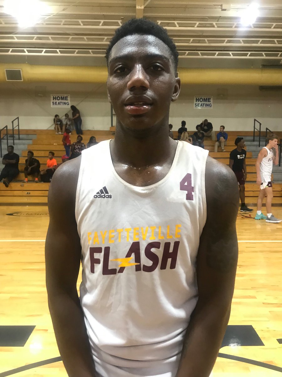 Ericbethea7's tweet photo. Jaquantae Harris 20 pts and the championship win of 10 grade in the end of the summer hoop fest https://t.co/KpF2CIGy8W