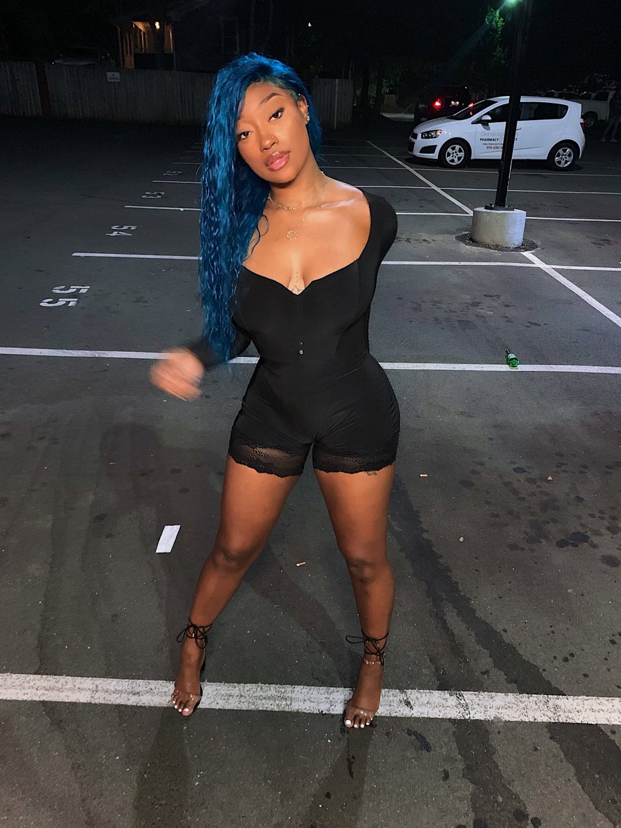 wavy ting on Twitter: "i know you like what you see 💙…