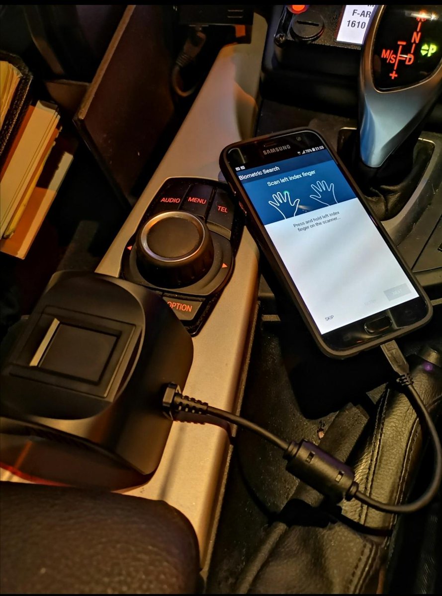 MerPolTraffic's tweet photo. Our @NWmwaypolice patrol assisted @MerPolStHelens with a mobile finger print device. 'Joseph' with no surname actually turned out to be somebody else, who happened to be wanted for a serious assault! #OneInCuffs #DigitalMobility https://t.co/9HKXbKBqEf