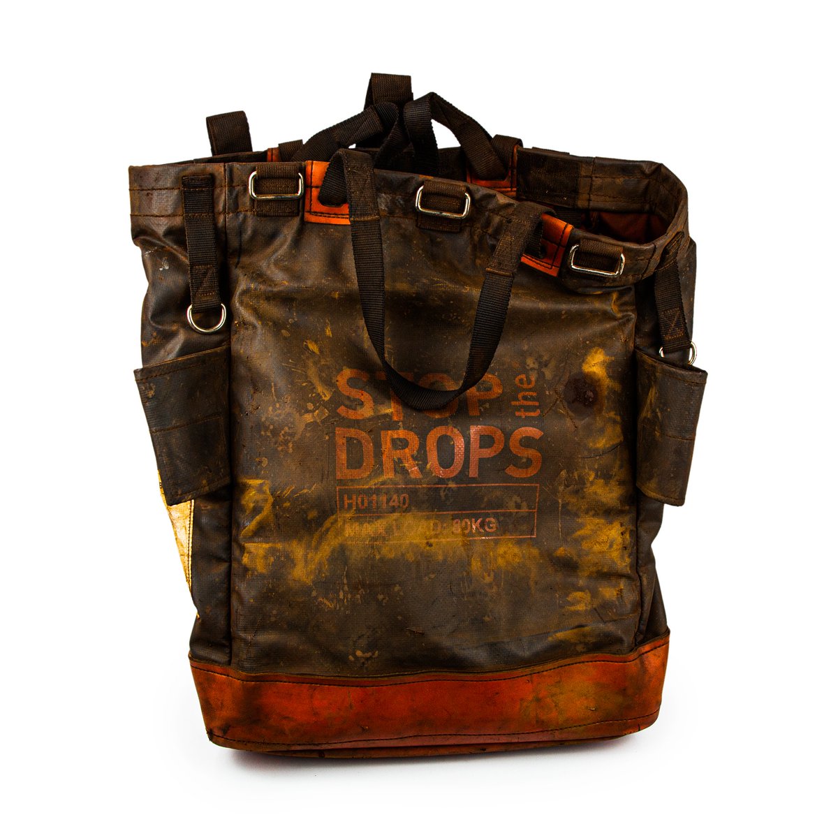 grippsglobal's tweet image. Hope you&apos;re not feeling like this on your Monday! After 12 long, tough months in The Pilbara, WA one of our early model Mule Bags has come home. 

#ConquerGravity✊