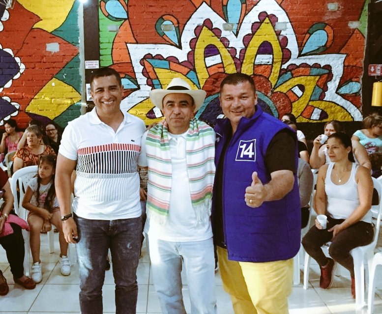Gracias Diputado Julian Alonso Chica por la invitación a compartir con esta bella comunidad de la Capilla.

Gracias candidato a el concejo Eduar Arias por el apoyo.
#DosquebradasEmpresaDeTodos 
#DiegoRamos

DIEGO RAMOS ALCALDE 2020-2023 
DOSQUEBRADAS.