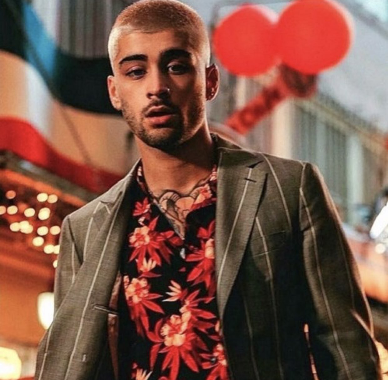 Zayn Brasil on X: Letra e tradução de #DuskTillDawn   / X