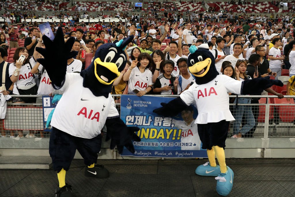 Spurs_ID's tweet image. Ke kantin, beli bakwan,
Met Senin, everyone 👋😀

#COYS