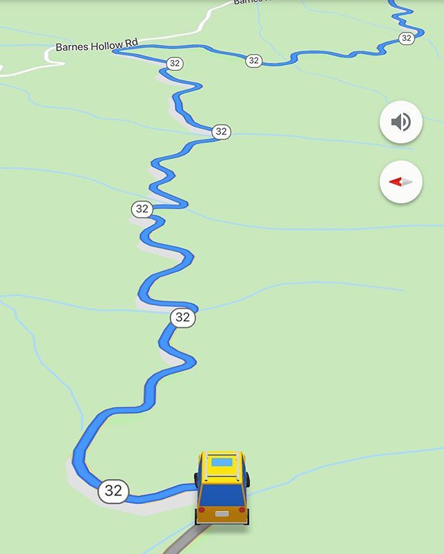 CreepGeeksPod's tweet photo. This was our return Route from the Smokey Mountain Bigfoot Conference In #Gatlinburg Tennessee. It was a little curvy. Our Ram 🐏 #promastercampervan did just fine. It would’ve been fun. If we weren’t wore out from all the conference activities and lack of sleep 😴 https://t.co/i3jSKtCBPM