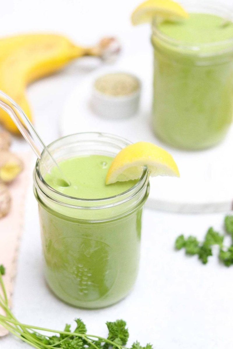lauralbasulto's tweet photo. En @FSolmark nos encantan los batidos de #aguacate cremosos, saludables y deliciosos para el desayuno. 🥑  😊👉https://t.co/pztZSFX4jE #fincasolmark #carratraca #malaga #smoothies #health #avocado #recipe #greensmoothie #refreshing #skinlovingnutrients https://t.co/qEfyMbwxu2