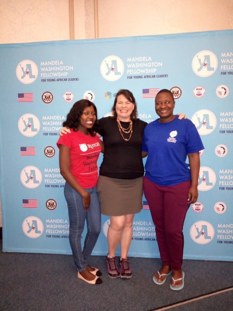 sam_signsofhope's tweet photo. We are here #Arrival #WashingtonDC for @WashFellowship Summit. Caught up with Allison from @IREXintl. #excited #grateful @ECAatState @thelifeofjenks @PeterGarangNgor @usembassyharare @Collier_Justin @Vusi @SabeloNare @YaliZimChapter #YALI2019 #MyMandelaLegacy #UDMWF https://t.co/miiqjw312u