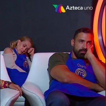 ajzmrg's tweet photo. Kennia: Las quesadillas no llevan queso 

Todo México y el mundo: 

#DuelosMasterChef https://t.co/4PfwXtL71C