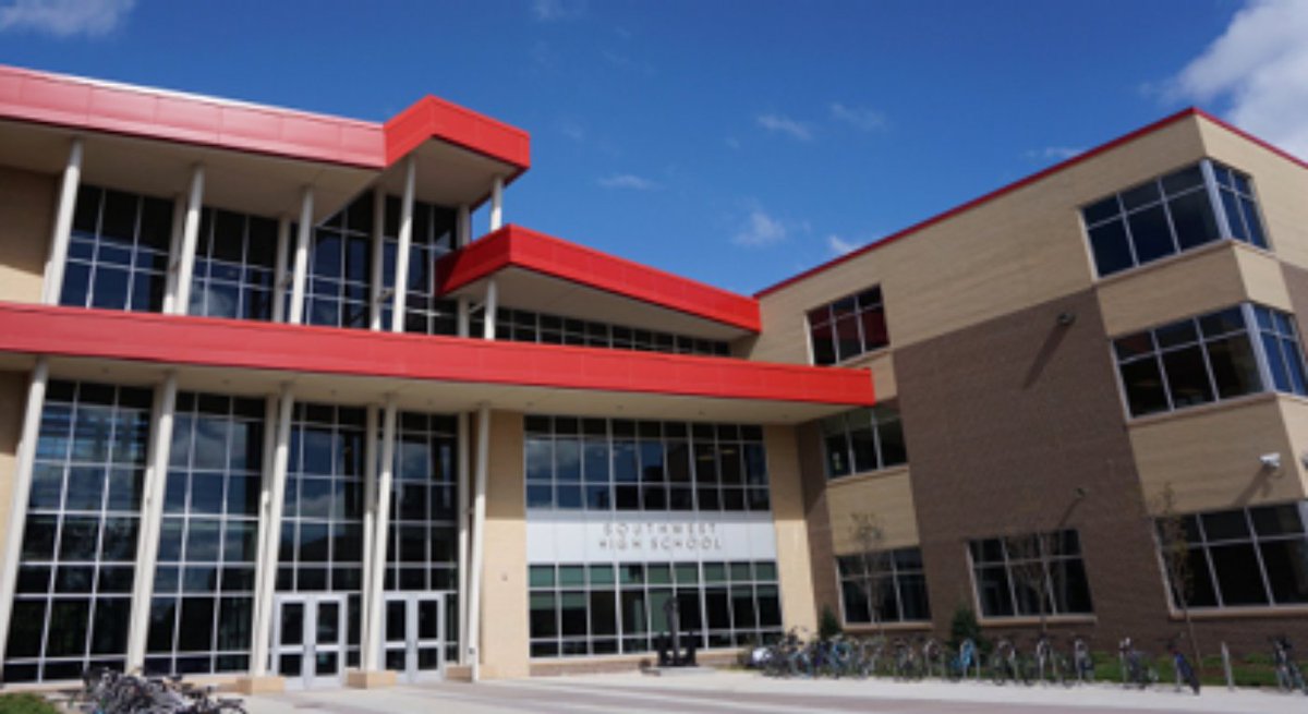 swvball's tweet photo. The 2019 Southwest High School Registration is this Thursday. Meeting at 6pm in the Commons.

For more details, see the Laker Volleyball site.

https://t.co/ShRMvSTocL https://t.co/uH9nTiD5Y1