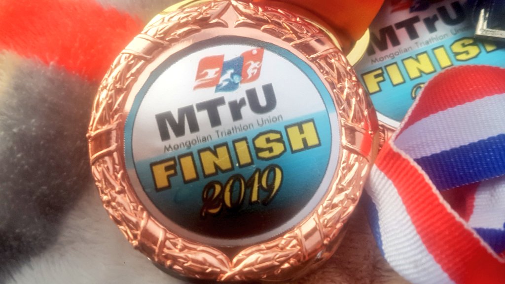 Мэргэжлийн хол зайн ангилалд 67 тамирчнаас 31 хүн Finish хийсэн . тийм болохоор энэ медал ч бас хялбар олддоггүй байх нь