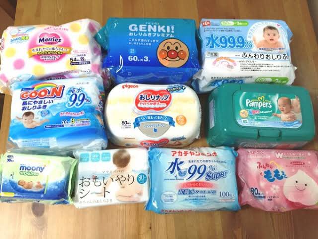 20. Baby wipesSelain diapers, newborn baby pakai BANYAK GILA baby wipes jugak sebab newborn kuat gila berak & kencing! (terlupa fact ni smpi la baby ni dah lahir ) so kalau dapat baby wipes pon sure parents seronok sebab asyik2 kena stock up 