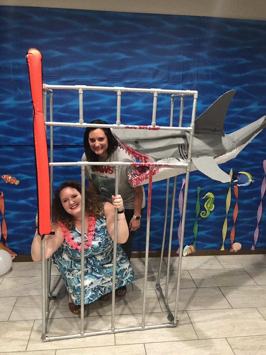 scubaandsharks's tweet photo. #SharkAfterDark #sharksweepstakes  best of shark week parties! https://t.co/Yj3dHXaq61