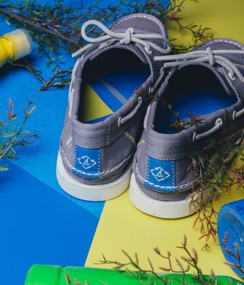 ItmagazineMex's tweet photo. El Sperry BIONIC, es el calzado realizado a base de plástico recuperado y reutilizado de los océanos, una silueta sustentable que busca crear un cambio y salvar una parte de la naturaleza y los mares en los que vivimos. 
#SperryMx
#SperryDoGood
#SperryBionic https://t.co/zpk2EXGwzD