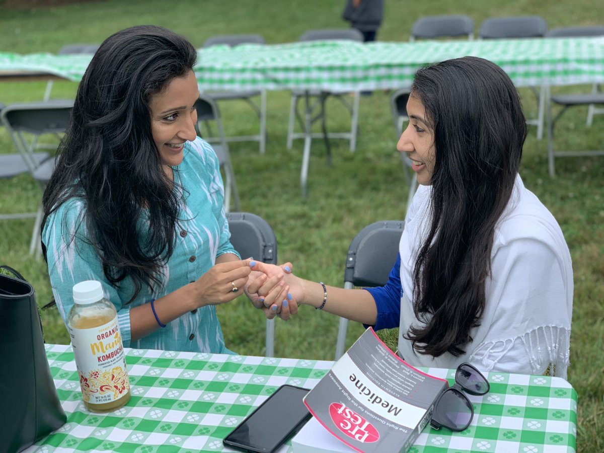 SheelBhuta's tweet photo. Healing major #ENTissues with #Sujok #pressurepoints: push on the tips of each of the fingers with extra focus on the upper portion of the thumbs. #LifeHack #holistichealing https://t.co/gxhr7WIu57