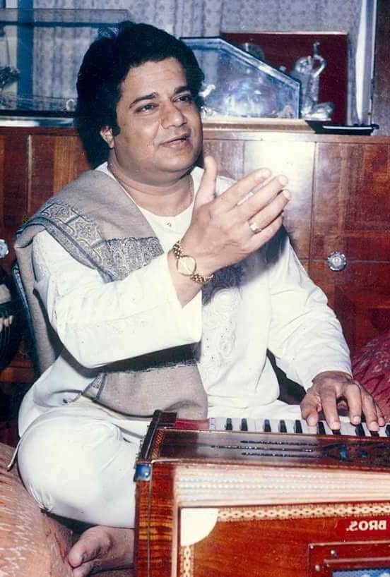 HAPPY BIRTHDAY BHAJAN SAMRAT AND GHAZAL MAESTRO PADMA SRI ANUP JALOTA  HE TURNS 66 YEARS TODAY. 