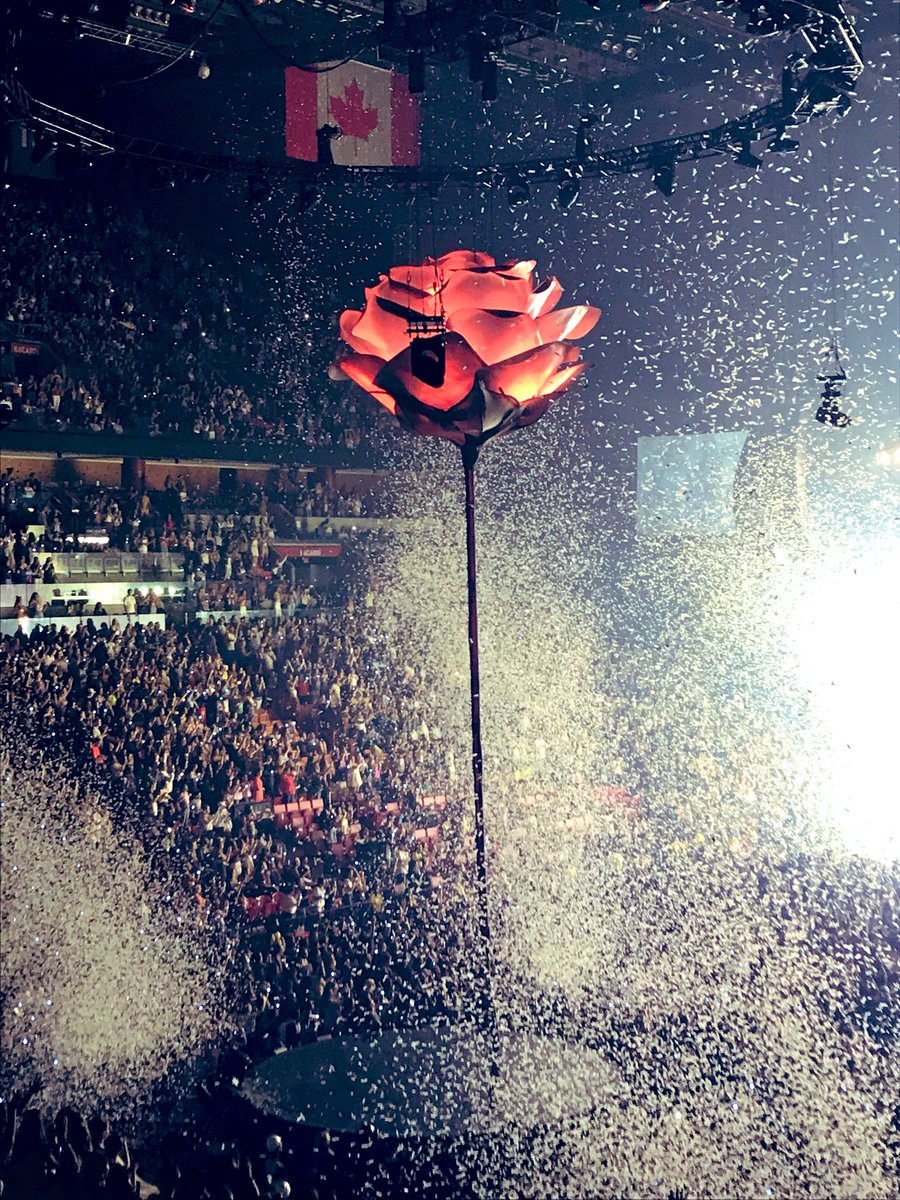 @ShawnMendes #ShawnMendesTheTourMiami tonight was awesome!! @MendesCrewInfo @ShawnAccess @ShawnMendesNews
