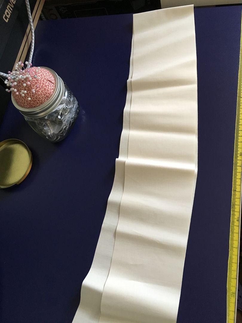 #curtainlining #measurefabric #curtainmaking

I always measure myself, to avoid errors. This job was linings only, and I made an exception, because this customer used to measure for John Lewis curtains.  This piece was left! Very little waste.

buff.ly/2Sw64j6