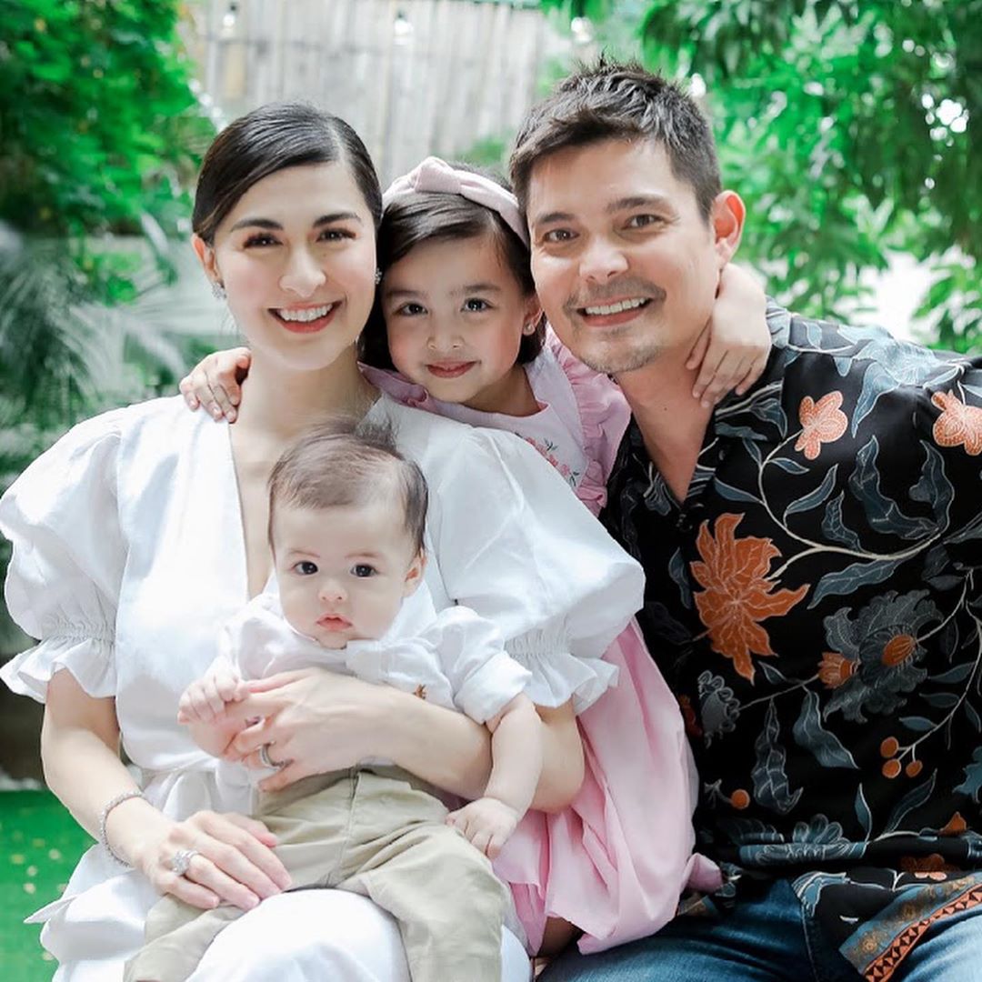 ZDantesFanSite's tweet image. The Dantes Squad - - Dingdong, Marian, Zia and Ziggy. #BeautifulFamily #DongYan instagram.com/p/B0ep632BaQ7/