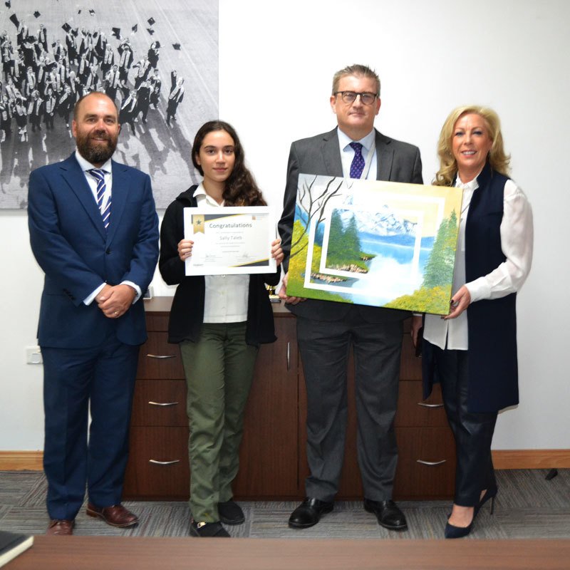 GreenfieldIntS's tweet image. This moment belongs to another GCS talented student, Sally won Head of Secondary Art House competition with her absolutely stunning landscape painting.🖼
#behappybegcs #InspiringYoungMinds #ProudlyTaaleem #AllForTheLoveOfLearning #art #throwback