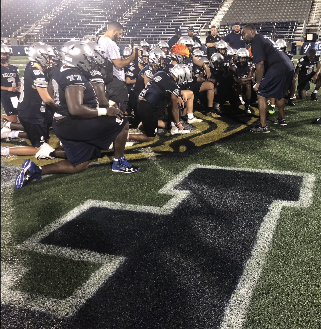 Ira_Childress25's tweet photo. Thanks to the Gulliver Football program, students, faculty, cheerleaders, families, community, volunteers &amp; media for making the inaugural Midnight Madness event a huge success! https://t.co/WiHXOAW0we