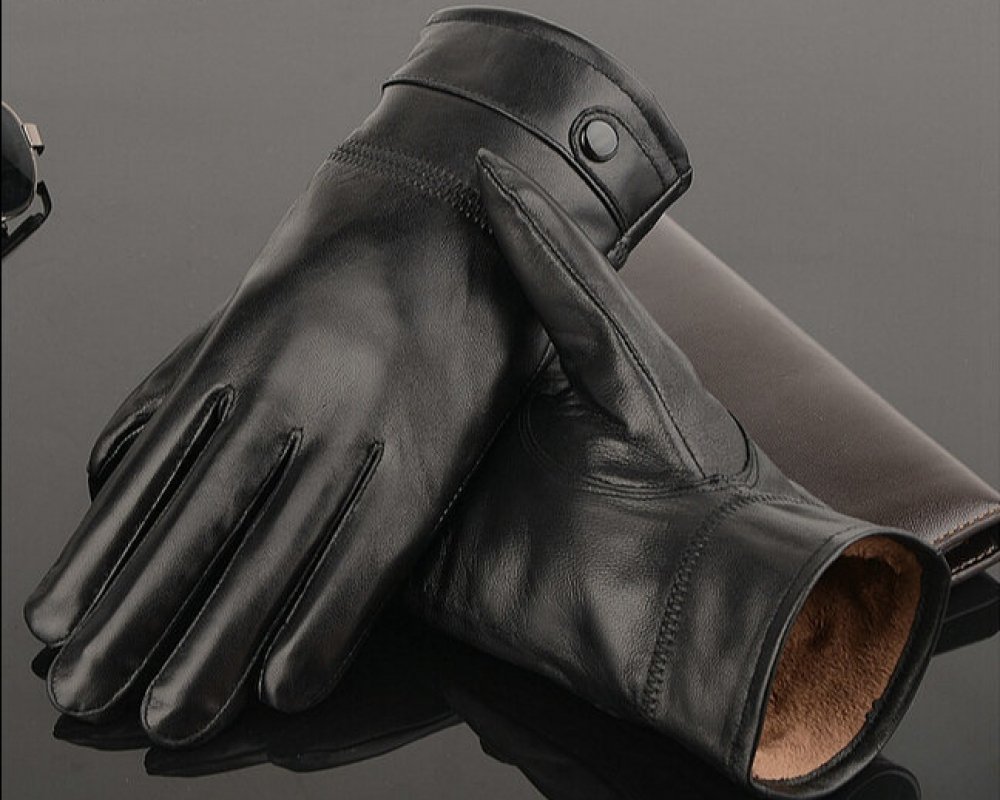 ClubMasculine's tweet photo. #mensstreetstyle #trends Warm Winter Men's Leather Gloves - https://t.co/BJAb2wtjXM