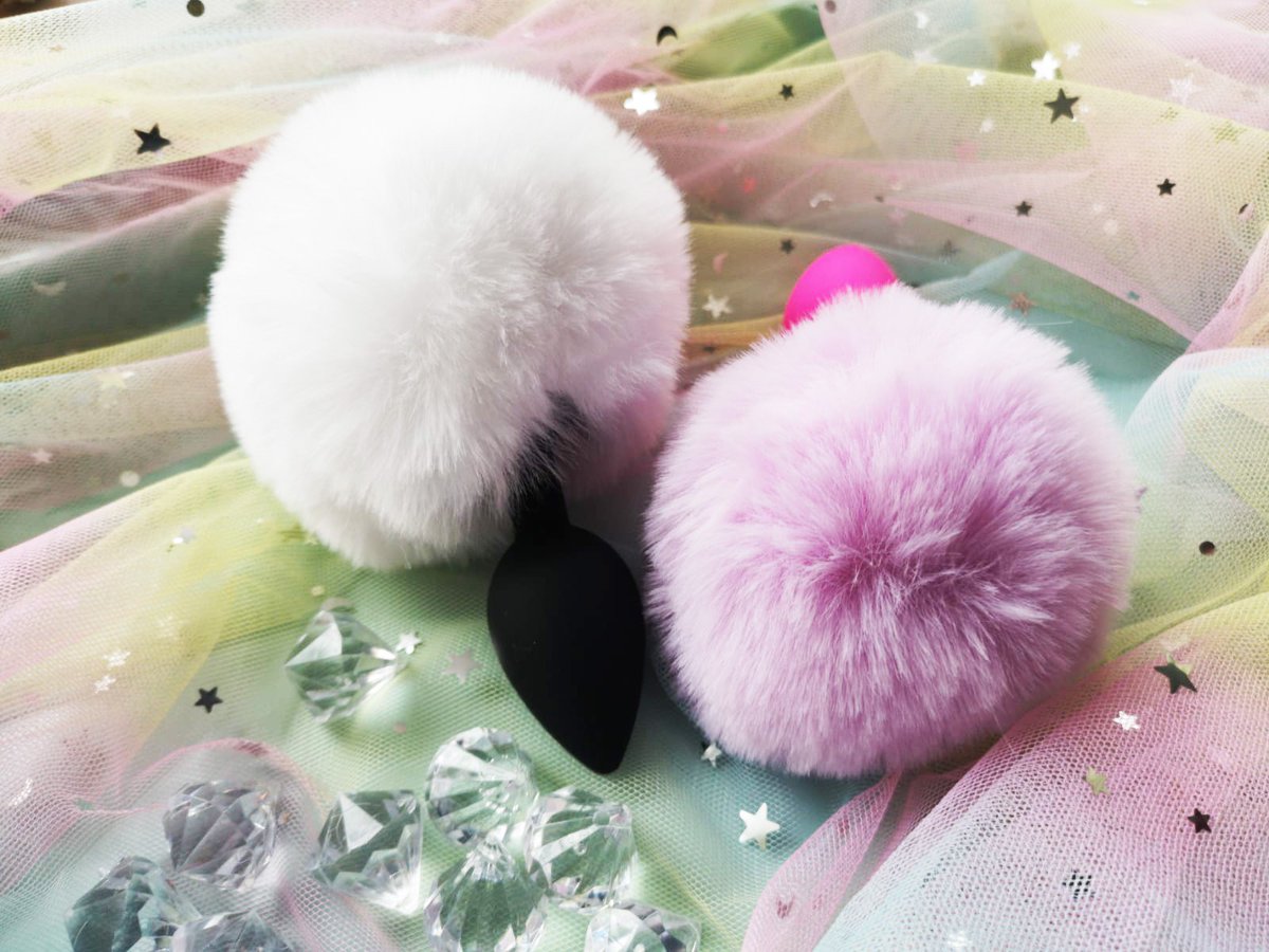 ByNightUK1's tweet photo. Ugh these are just too cute!

In stock now, click the link below to own your very own tail today!

https://t.co/yRMWSs8bYv

#bunnytailbuttplug #Fluffybuttplugs #BDSMbunny #Buttplugs #Buttplay #UKsexshop #OnlineKinkstore #ByNightBoutique https://t.co/FEaMHoKw07