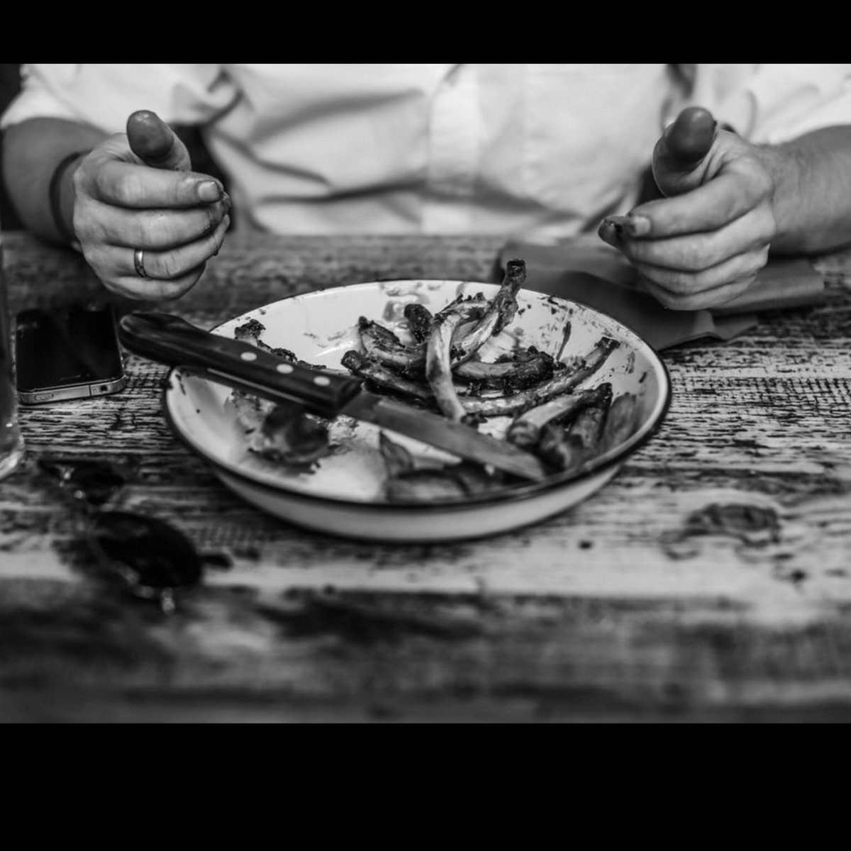 We are currently looking for a barista in the Bromley area to work as part of a very passionate team. Please email eat@saltandslate.co.uk #hayesmums #hayes #westwickham #westwickhammums #bromley #pickhurstmums #beckenhammums #beckenham #bromleyfood #sevenoaks #keston #foodie