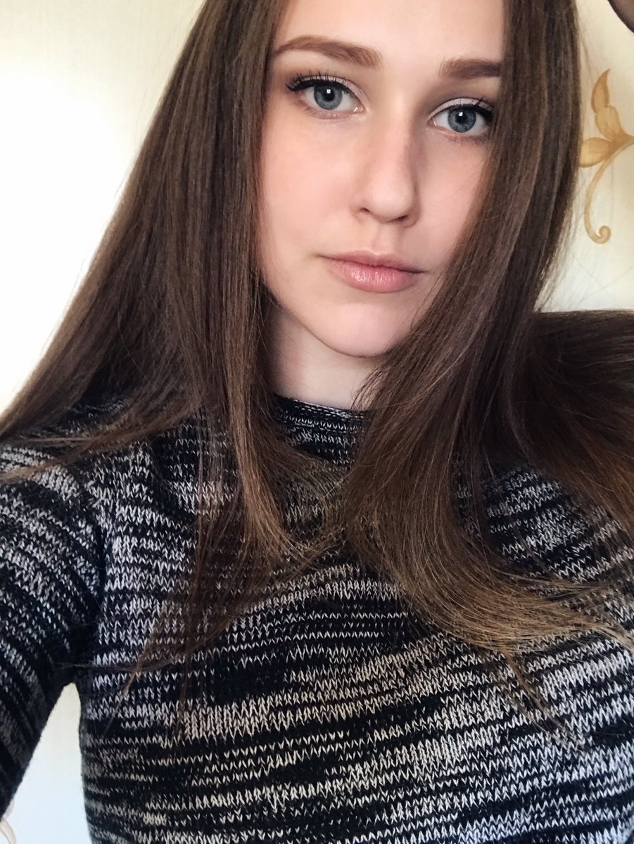 Anastasia «BugsBunny» Gorokhova our sub player for PUBG Mobile roster. She always can find time to help us, when we need here! 
Feel free and ask here how to play on a mobile phone!

Instagram: instagram.com/nastia_ar/ 

#vaevictis #pubgmobile #vaevictisteam #girl #cybersport