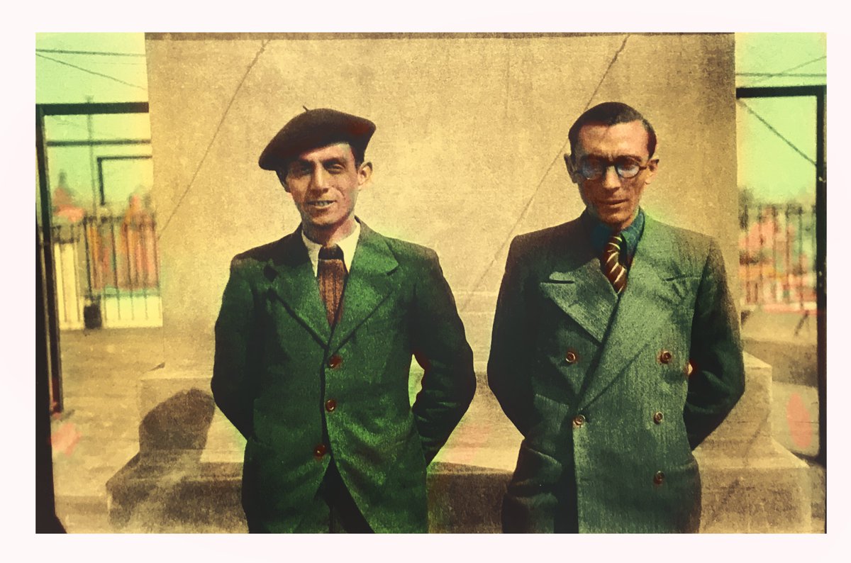 Tina Paterson V Twitter 1936 1939 Personas Posando Para Documentacion Azotea Edificio De Valencia Foto Joaquin Sanchis Serrano Finezas Archivo Biblioteca Publica Valencia Coloreada Colorized Https T Co Glenamgtqw