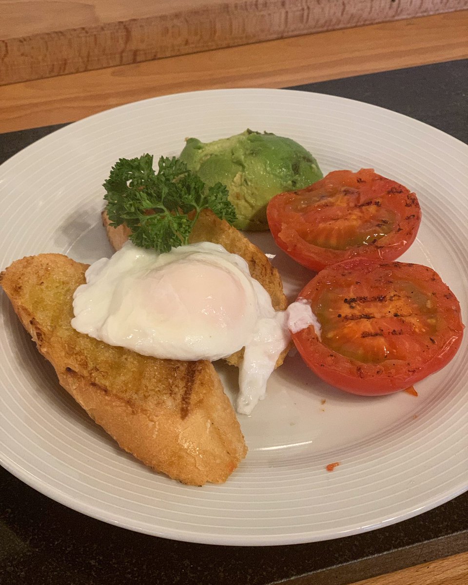 The village shop is closed Mondays, so it’s a fridge raid breakfast this morning
.
#breakfast #healthybreakfast #eggsontoast #vegetarian #veggiebreakfast