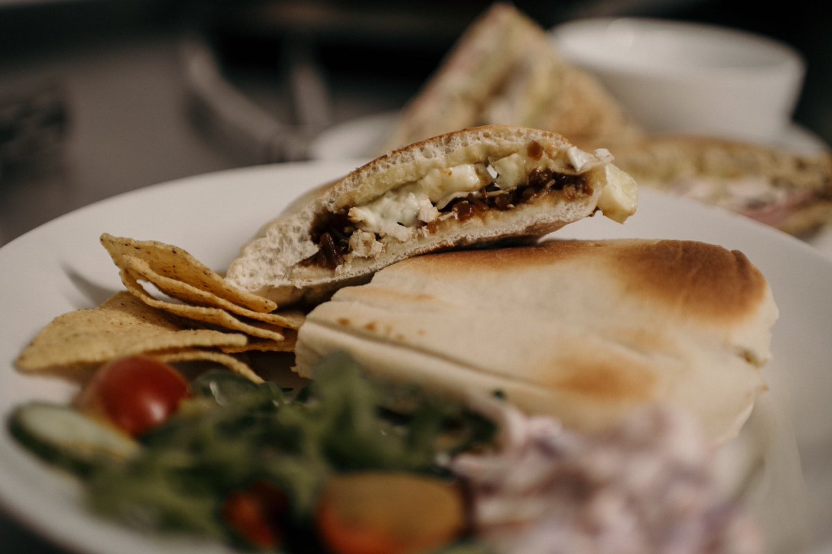 Another weekend over again!! 😭😭 Why not brighten your Monday by coming in at lunchtime to have one of our delicious paninis!! Pick up to three of our fillings for your perfect lunch!