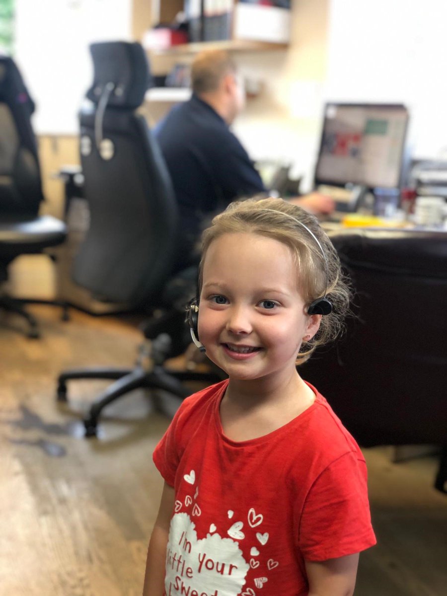 Teaching Lily the ropes! 💪