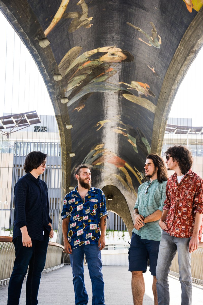 vinylephants's tweet photo. La semana pasada nos hicimos algunas fotos... y durante este mes os las iremos enseñando. 👀👀👀

Os dejamos por Stories el Making Of!!!

#Vinylephants #Band #Alternative #Photoshoot #Music #Madrid https://t.co/UFI1zsJn80